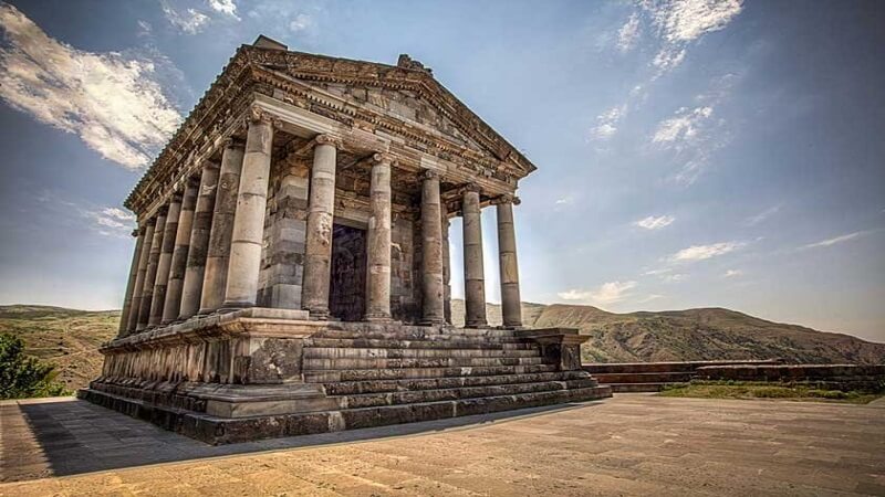 معبد گارنی ارمنستان - شهر تاریخی ایروان _ جاذبه های گردشگری ارمنستان