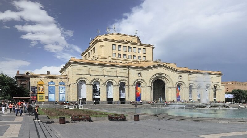 موزه تاریخ - شهر تاریخی ایروان _ جاذبه های گردشگری ارمنستان